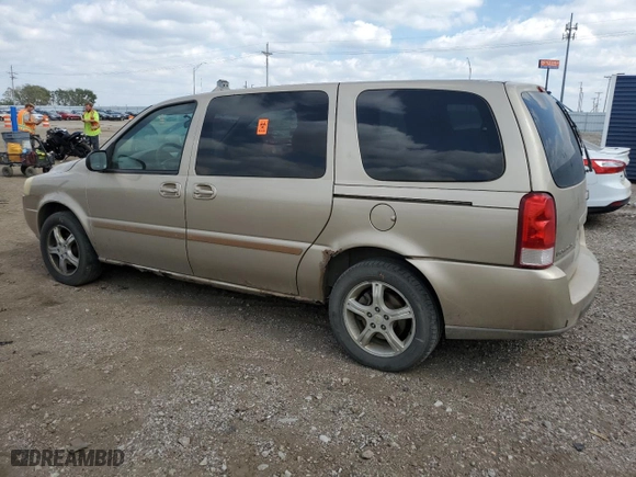2005 Chevrolet Uplander LS with VIN 1GNDV23L05D286315, listed as a Copart auction lot 70032834 with 204,036 mi miles and Salvage Title. Bid and sale history available at carsss.com. Image 2.
