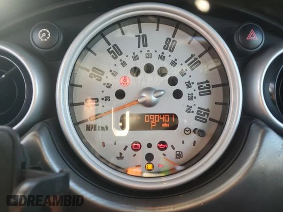 2007 MINI Convertible S with VIN WMWRH33567TL94957, listed as a Copart auction lot 42127775 with 90,401 mi miles and Salvage title. Bid and sale history available at DreamBid. Image 9.
