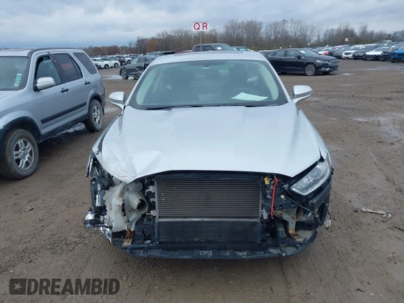 2016 Ford Fusion SE with VIN 3FA6P0HD2GR278556, listed as a IAAI auction lot 40749996 with 121,168 mi miles. Bid and sale history available at carsss.com. Image 6.