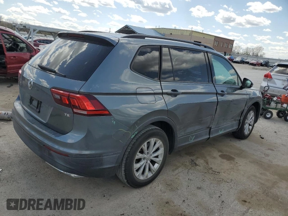 2018 Volkswagen Tiguan S z VIN 3VV1B7AX0JM068527, wystawiony jako Copart lot #51419805 z przebiegiem 86 169 mil mil oraz Szkoda całkowita • Salvage title. Historia ofert i sprzedaży dostępna na DreamBid. Obrazek 3.