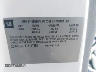 2007 Buick LaCrosse CXS with VIN 2G4WE587471117259, listed as a IAAI auction lot 41882777 with 201,787 mi miles. Bid and sale history available at carsss.com. Image 9.