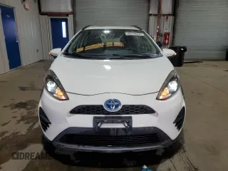 2018 Toyota Prius One with VIN JTDKDTB38J1615512, listed as a Copart auction lot 52892395 with 53,980 mi miles and Clean Title. Bid and sale history available at DreamBid. Image 5.