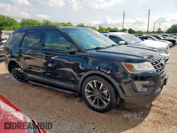 2017 Ford Explorer XLT with VIN 1FM5K7D84HGB52144, listed as a Copart auction lot 58974535 with 135,217 mi miles and Clean title. Bid and sale history available at DreamBid. Image 4.