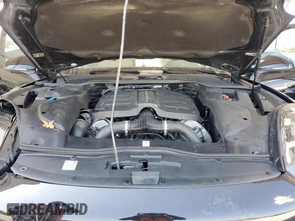 2018 Porsche Cayenne S z VIN WP1AB2A20JLA60448, wystawiony jako Copart lot #68556394 z przebiegiem 58 681 mil mil oraz Szkoda całkowita • Salvage title. Historia ofert i sprzedaży dostępna na DreamBid. Obrazek 12.