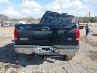 2007 Ford F-250 XL z VIN 1FTSX21P07EA97175, wystawiony jako IAAI lot #41477628 z przebiegiem 99 215 mil mil oraz . Historia ofert i sprzedaży dostępna na DreamBid. Obrazek 17.