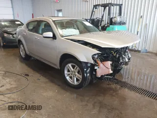 2010 Dodge Avenger R/T with VIN 1B3CC5FB8AN235892, listed as a IAAI auction lot 41630256 with 157,774 mi miles. Bid and sale history available at carsss.com. Image 1.