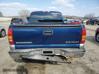 2000 Chevrolet Silverado 1500 LS with VIN 2GCEK19T4Y1399143, listed as a Copart auction lot 52806905 with 180,477 mi miles and Non Repairable. Bid and sale history available at carsss.com. Image 6.