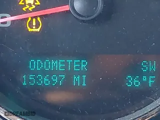 2011 Chevrolet Silverado 1500 LT with VIN 1GCRCSE06BZ300806, listed as a IAAI auction lot 41717597 with 153,697 mi miles. Bid and sale history available at carsss.com. Image 16.