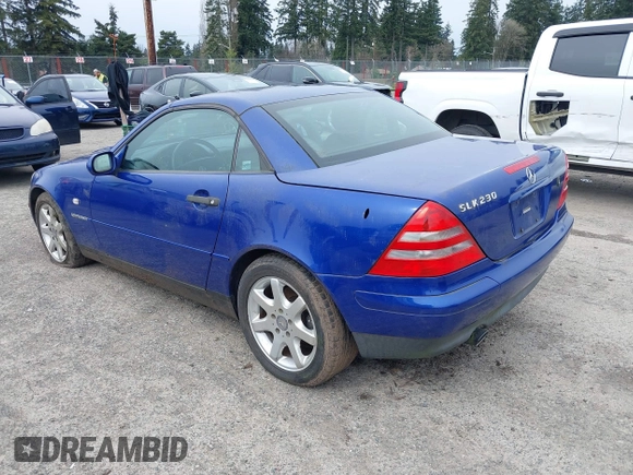 2000 Mercedes-Benz SLK 230 Kompressor with VIN WDBKK47F4YF147997, listed as a IAAI auction lot 41893379 with 72,492 mi miles and . Bid and sale history available at DreamBid. Image 3.