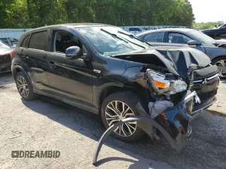 2019 Mitsubishi Outlander SE with VIN JA4AP4AU7KU017439, listed as a Copart auction lot 55813775 with Not provided miles and Clean title. Bid and sale history available at DreamBid. Image 4.