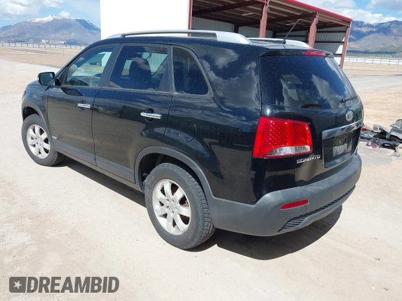 2011 Kia Sorento LX with VIN 5XYKTDA13BG003955, listed as a IAAI auction lot 42149296 with 192,519 mi miles. Bid and sale history available at carsss.com. Image 3.