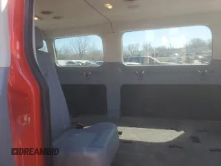 2016 Ford Transit XL с VIN 1FBZX2ZM4GKA58006, выставлен на аукционе Copart как лот 49233995 с пробегом 146 819 миль миль и Списание • Salvage title. История ставок и продаж доступна на DreamBid. Изображение 11.