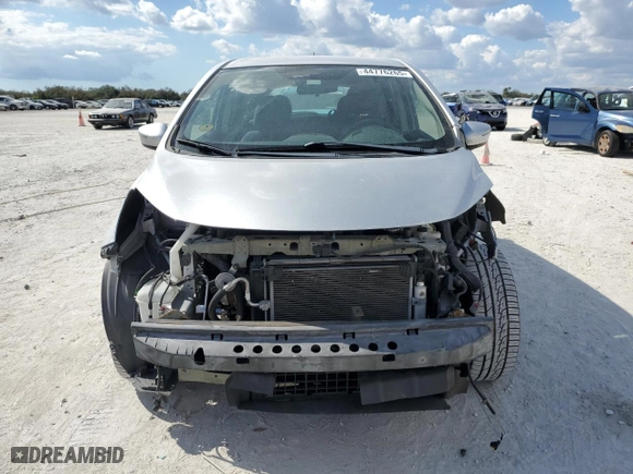 2018 Nissan Versa Note SV with VIN 3N1CE2CP1JL360825, listed as a Copart auction lot 44776265 with 69,710 mi miles and Salvage Title. Bid and sale history available at carsss.com. Image 5.