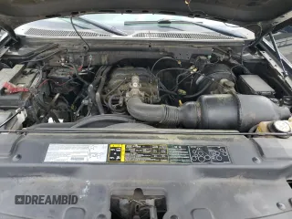 2003 Ford F-150 XL с VIN 1FTRX17273NB20966, выставлен на аукционе Copart как лот 53798005 с пробегом 217 855 миль миль и Списание • Salvage title. История ставок и продаж доступна на DreamBid. Изображение 11.