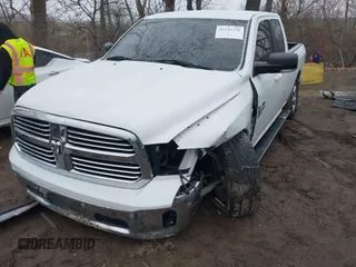 2019 Ram 1500 Classic Warlock with VIN 1C6RR6GTXKS610339, listed as a IAAI auction lot 41141236 with 91,932 mi miles. Bid and sale history available at carsss.com. Image 18.