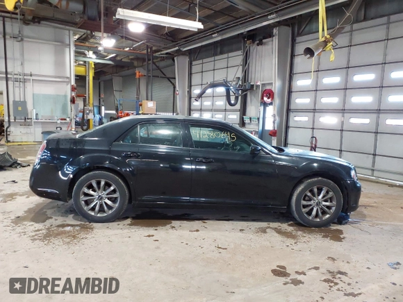 2014 Chrysler 300 with VIN 2C3CCAGG9EH273653, listed as a IAAI auction lot 41280645 with 82,125 mi miles. Bid and sale history available at carsss.com. Image 14.