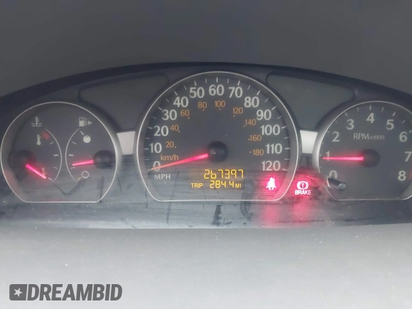 2004 Saturn ION ION 2 z VIN 1G8AZ52F84Z174466, wystawiony jako IAAI lot #41405435 z przebiegiem 267 397 mil mil oraz . Historia ofert i sprzedaży dostępna na DreamBid. Obrazek 7.