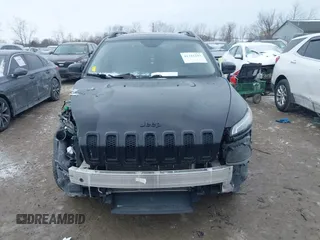 2017 Jeep Cherokee Limited with VIN 1C4PJMDS7HW569502, listed as a IAAI auction lot 41341243 with 80,261 mi miles and . Bid and sale history available at DreamBid. Image 13.