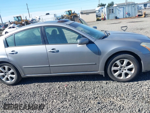 2007 Nissan Maxima 3.5 SL with VIN 1N4BA41EX7C856041, listed as a IAAI auction lot 41870443 with 208,737 mi miles. Bid and sale history available at carsss.com. Image 6.