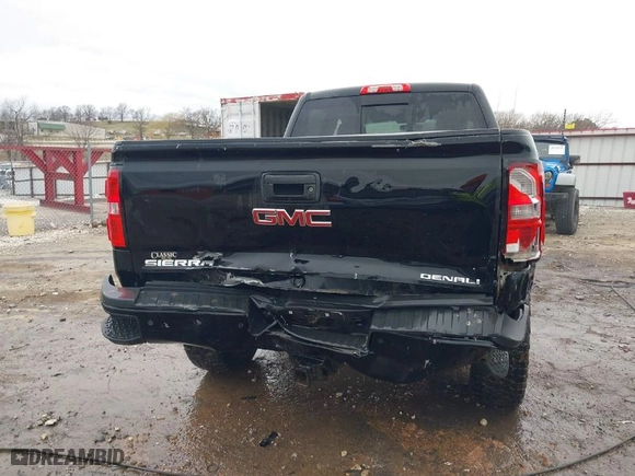 2015 GMC Sierra 2500HD available WiFi Denali with VIN 1GT120E87FF629967, listed as a IAAI auction lot 41466177 with NaN miles. Bid and sale history available at carsss.com. Image 16.