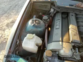 1994 BMW 3 Series 325i с VIN WBABJ6321RJD36981, выставлен на аукционе Copart как лот 87374184 с пробегом 72 128 миль миль и Чистый • Clean title. История ставок и продаж доступна на DreamBid. Изображение 13.