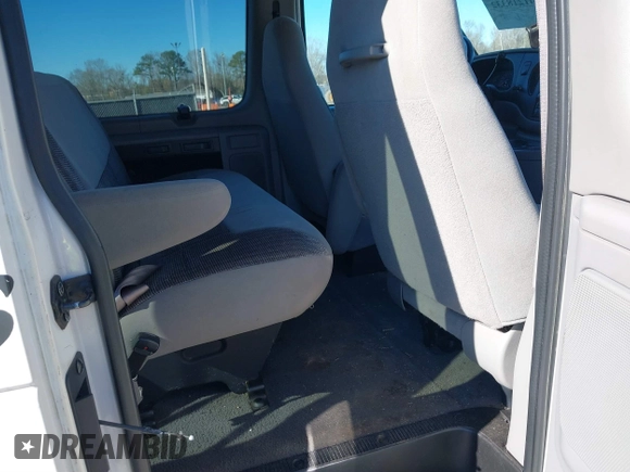 1999 Ford Econoline Passenger XL with VIN 1FBSS31L5XHB19871, listed as a IAAI auction lot 41218332 with 88,537 mi miles and . Bid and sale history available at DreamBid. Image 8.