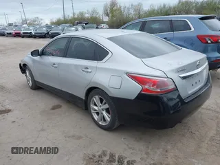 2013 Nissan Altima SL with VIN 1N4AL3AP7DC200070, listed as a IAAI auction lot 42041244 with 128,357 mi miles and . Bid and sale history available at DreamBid. Image 3.