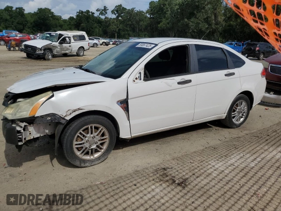 2008 Ford Focus SE z VIN 1FAHP35N18W272057, wystawiony jako Copart lot #59867425 z przebiegiem 293 894 mil mil oraz Szkoda całkowita • Salvage title. Historia ofert i sprzedaży dostępna na DreamBid. Obrazek 1.