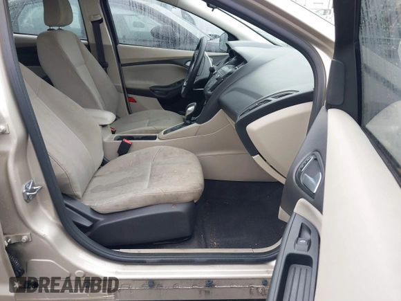 2018 Ford Focus SE with VIN 1FADP3F27JL219423, listed as a IAAI auction lot 41575274 with 73,574 mi miles. Bid and sale history available at carsss.com. Image 5.