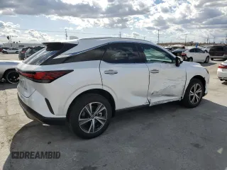 2024 Lexus RX 350 с VIN 2T2BAMBAXRC044511, выставлен на аукционе Copart как лот 47602595 с пробегом 2 328 миль миль и Списание • Salvage title. История ставок и продаж доступна на DreamBid. Изображение 3.