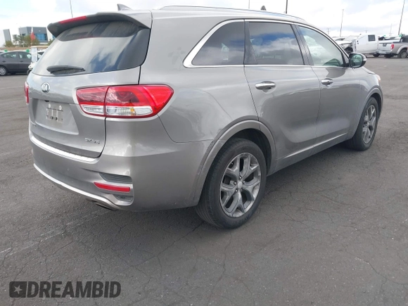 2018 Kia Sorento SX with VIN 5XYPK4A53JG398410, listed as a IAAI auction lot 42238662 with 129,638 mi miles and . Bid and sale history available at DreamBid. Image 4.