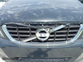 2012 Volvo XC60 3.2L with VIN YV4952DL8C2290826, listed as a IAAI auction lot 42067621 with 217,562 mi miles. Bid and sale history available at carsss.com. Image 6.