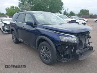 2025 Nissan Pathfinder SV with VIN 5N1DR3BCXSC204074, listed as a IAAI auction lot 42772235 with 14,800 mi miles and . Bid and sale history available at DreamBid. Image 1.