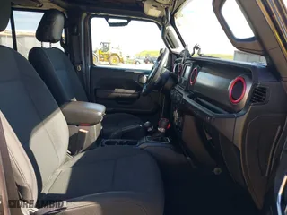 2018 Jeep Wrangler Unlimited Sport S with VIN 1C4HJXDG4JW149557, listed as a IAAI auction lot 42014833 with 54,472 mi miles. Bid and sale history available at carsss.com. Image 5.