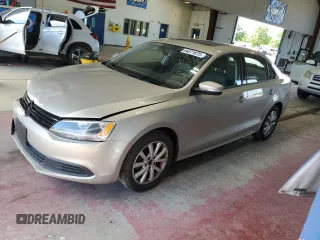 2012 Volkswagen Jetta SE with VIN 3VWDP7AJ8CM455805, listed as a Copart auction lot 64371875 with 174,252 mi miles and Salvage title. Bid and sale history available at DreamBid. Image 1.