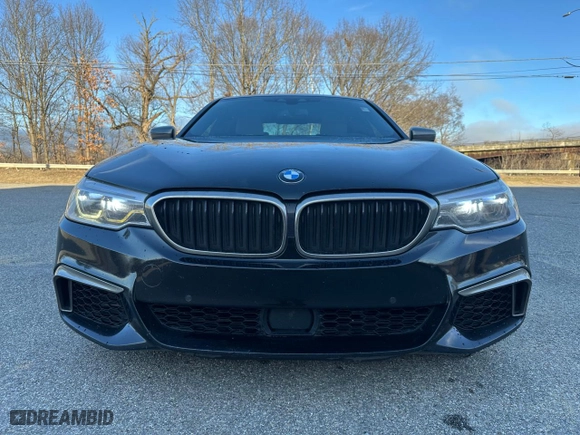 2018 BMW 5 Series M550i xDrive with VIN WBAJB9C55JB035226, listed as a Copart auction lot 53830955 with 156,183 mi miles and Clean Title. Bid and sale history available at carsss.com. Image 14.