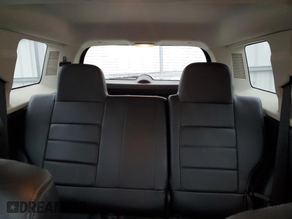 2009 Jeep Patriot Limited z VIN 1J4FF48B99D238239, wystawiony jako Copart lot #43045435 z przebiegiem 186 908 mil mil oraz Szkoda całkowita • Salvage title. Historia ofert i sprzedaży dostępna na DreamBid. Obrazek 10.