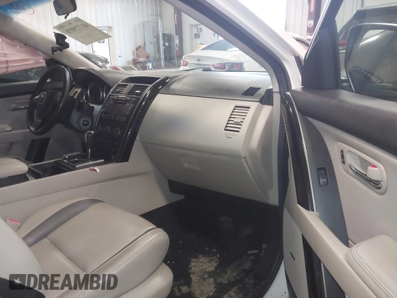 2010 Mazda CX-9 Grand Touring with VIN JM3TB3MV5A0224159, listed as a IAAI auction lot 41729076 with 164,712 mi miles. Bid and sale history available at carsss.com. Image 5.