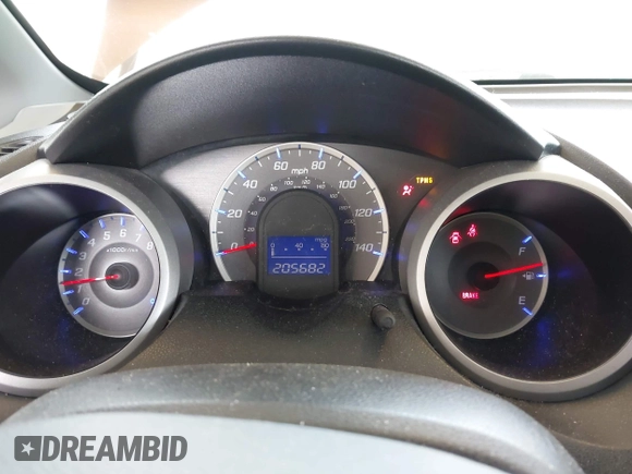 2010 Honda Fit Sport with VIN JHMGE8G41AS005199, listed as a IAAI auction lot 42272621 with 205,682 mi miles and . Bid and sale history available at DreamBid. Image 7.