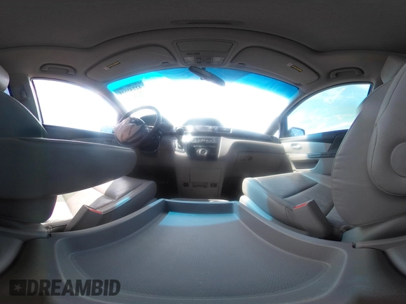 2011 Honda Odyssey EX-L with VIN 5FNRL5H69BB092752, listed as a IAAI auction lot 42245534 with 142,718 mi miles and . Bid and sale history available at DreamBid. Image 18.