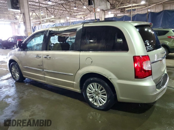 2013 Chrysler Town & Country Limited with VIN 2C4RC1GG0DR695275, listed as a Copart auction lot 49401005 with 182,802 mi miles and Clean Title. Bid and sale history available at carsss.com. Image 2.