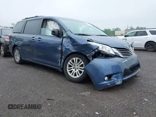 2015 Toyota Sienna XLE с VIN 5TDYK3DC5FS537052, выставлен на аукционе IAAI как лот 42239759 с пробегом 136 106 миль миль и . История ставок и продаж доступна на DreamBid. Изображение 1.