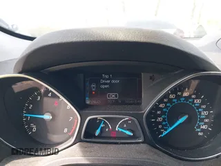 2013 Ford Escape SEL with VIN 1FMCU0H97DUA28747, listed as a IAAI auction lot 41932894 with 165,878 mi miles. Bid and sale history available at carsss.com. Image 7.