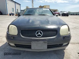 2000 Mercedes-Benz SLK 230 Kompressor with VIN WDBKK47F0YF166062, listed as a Copart auction lot 54318895 with 98,097 mi miles and Clean title. Bid and sale history available at DreamBid. Image 5.