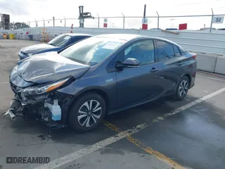 2019 Toyota Prius Prime Plus with VIN JTDKARFP2K3118342, listed as a IAAI auction lot 41437987 with NaN miles. Bid and sale history available at carsss.com. Image 18.