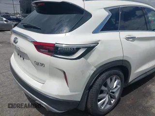2020 Infiniti QX50 Luxe с VIN 3PCAJ5M12LF100527, выставлен на аукционе IAAI как лот 42231641 с пробегом 53 859 миль миль и . История ставок и продаж доступна на DreamBid. Изображение 17.