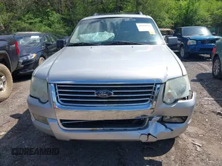 2010 Ford Explorer XLT with VIN 1FMEU6DE8AUA12017, listed as a IAAI auction lot 41990981 with 165,030 mi miles. Bid and sale history available at carsss.com. Image 6.