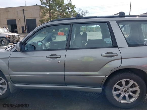 2006 Subaru Forester 2.5 X w/Premium Pkg with VIN JF1SG65676H743002, listed as a IAAI auction lot 41657192 with 1 mi miles. Bid and sale history available at carsss.com. Image 13.