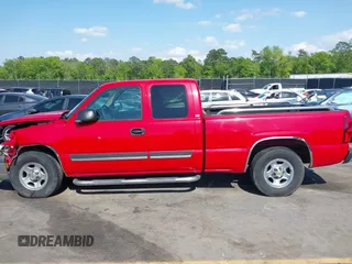 2004 Chevrolet Silverado 1500 LS with VIN 1GCEC19V84Z142003, listed as a IAAI auction lot 41998056 with 214,671 mi miles. Bid and sale history available at carsss.com. Image 14.