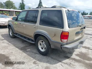 2001 Ford Explorer XLT z VIN 1FMZU73E71ZA79770, wystawiony jako IAAI lot #42499921 z przebiegiem 174 050 mil mil oraz . Historia ofert i sprzedaży dostępna na DreamBid. Obrazek 3.